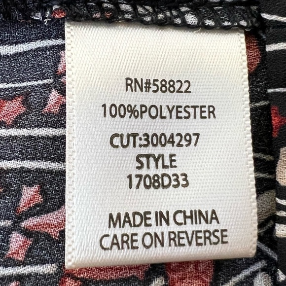 Max STUDIO Printed Crepe Black Confetti Long Sleeve Top - Size Medium, NWT - Picture 10 of 10